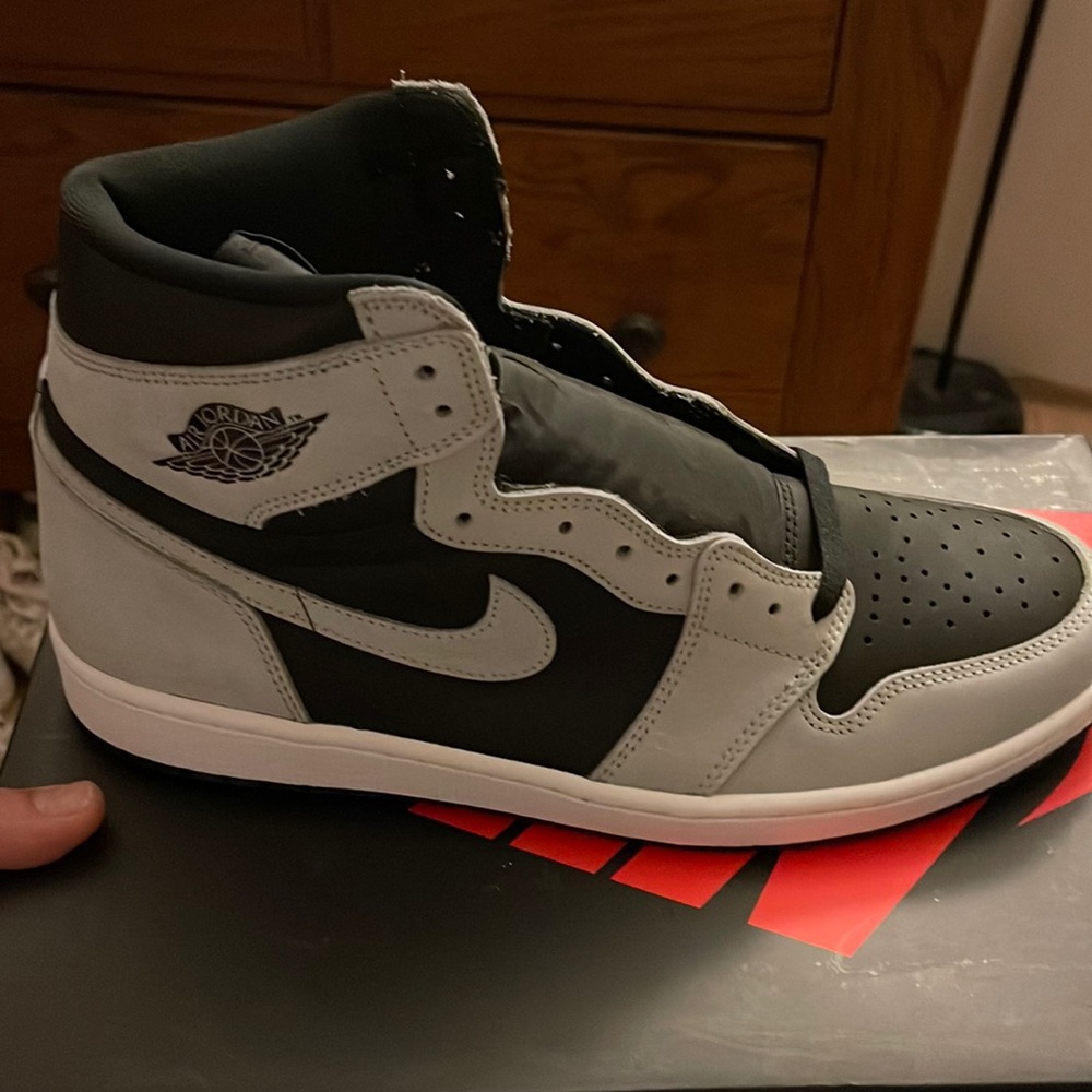 NIKE AIR JORDAN 1 RETRO SHADOW 2.0 SIZE 13 DS